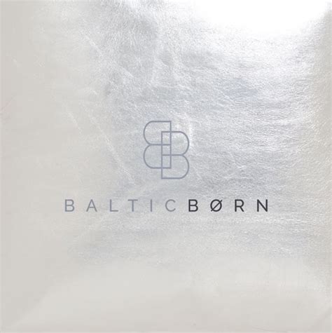 Balticborn com - 1. take photos of the flaw. 2. email hello@balticborn.com with a) “Item Flaw_ Your Order Number” as the subject of the email; b) your order number in the email, b) photos as attachments (GIF, image, PDF), c) a description of your flaw. *For the quickest response please email us, as we have a team dedicated to supporting our orders. 